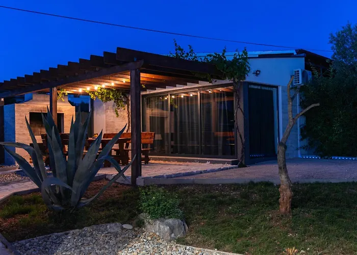 House Park ヴィラ